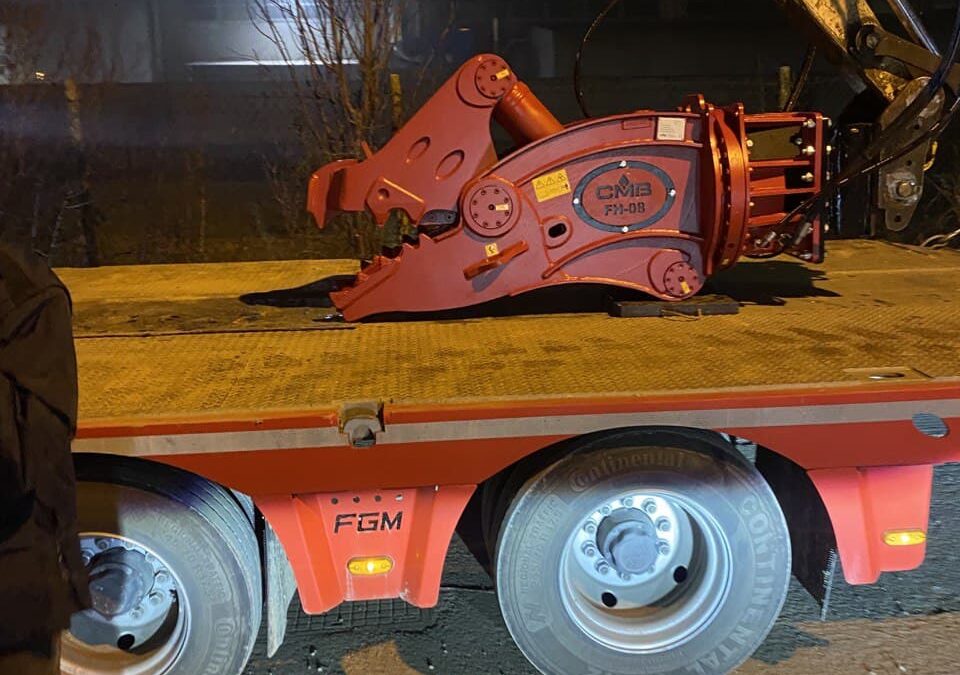 Consegna frantumatore CMB nuovo alla ditta Guidolin Service